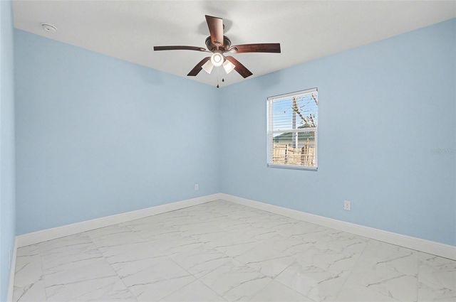 14814 11TH STREET, Dade City, FL 33523