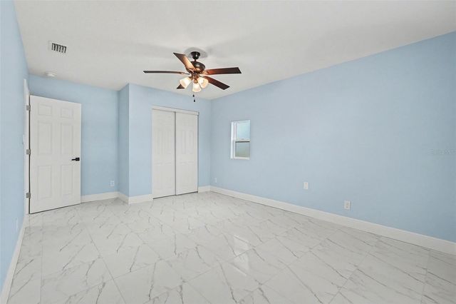 14814 11TH STREET, Dade City, FL 33523