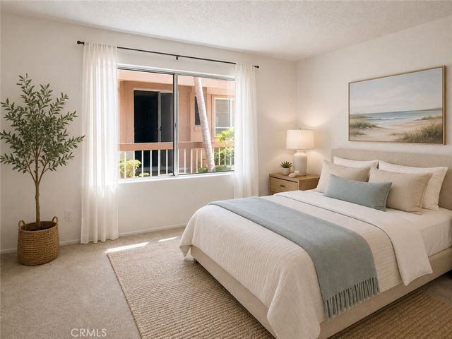 6600 Warner 88, Huntington Beach, CA 92647