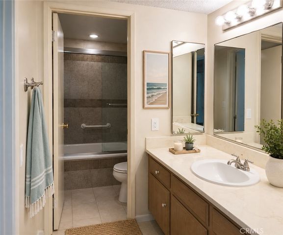 6600 Warner 88, Huntington Beach, CA 92647
