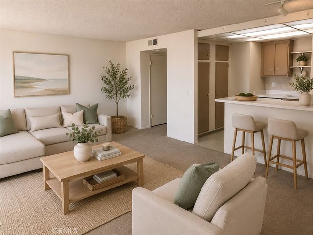 6600 Warner 88, Huntington Beach, CA 92647