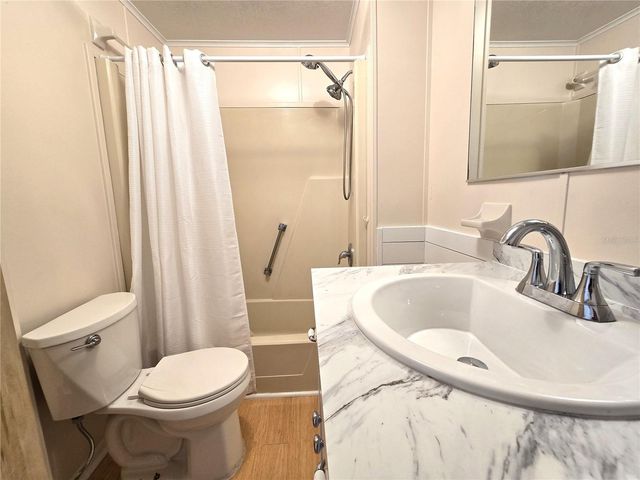 309 LAKE DALE DRIVE, Auburndale, FL 33823