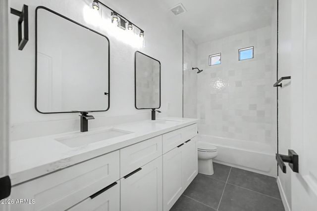 13652 W GELDING Drive, Surprise, AZ 85379