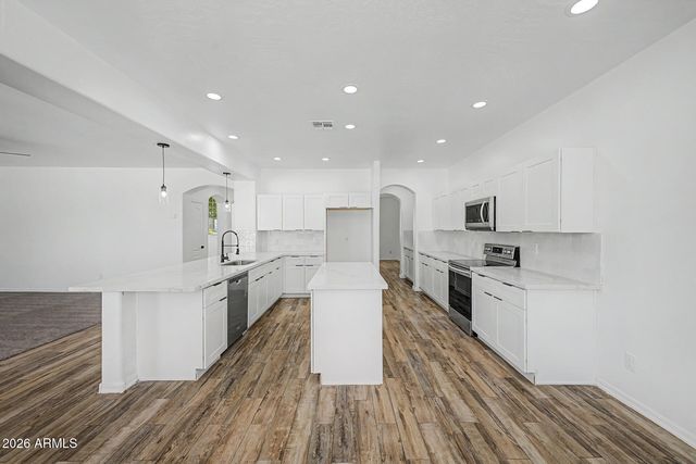 13652 W GELDING Drive, Surprise, AZ 85379