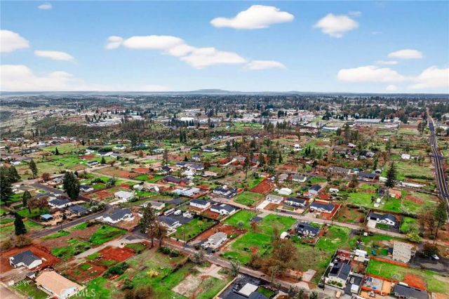 5724 Pearl Drive, Paradise, CA 95969