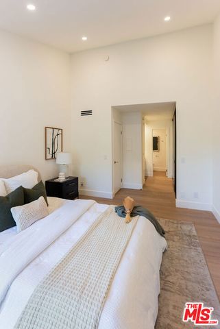 5800 Owensmouth Avenue 76, Woodland Hills, CA 91367