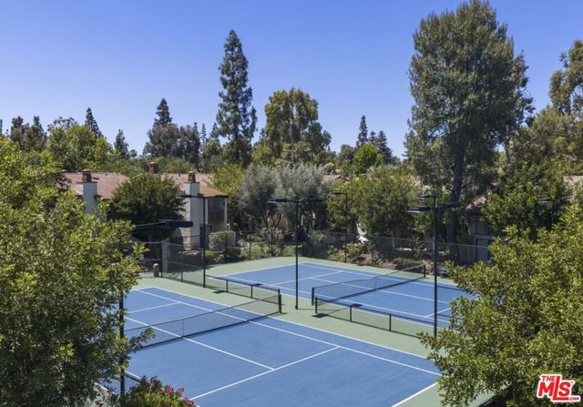 5800 Owensmouth Avenue 76, Woodland Hills, CA 91367