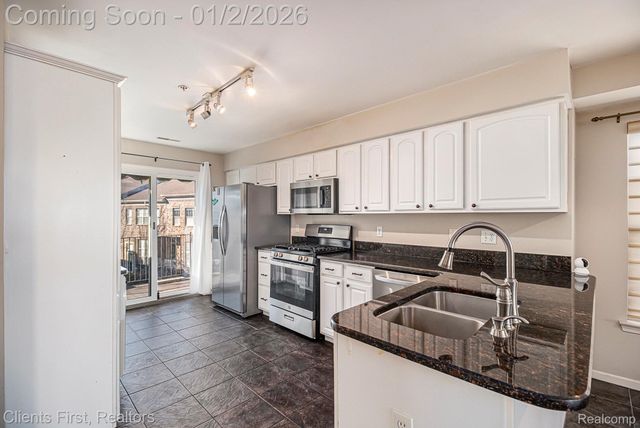 4215 Schaefer Road, Dearborn, MI 48126