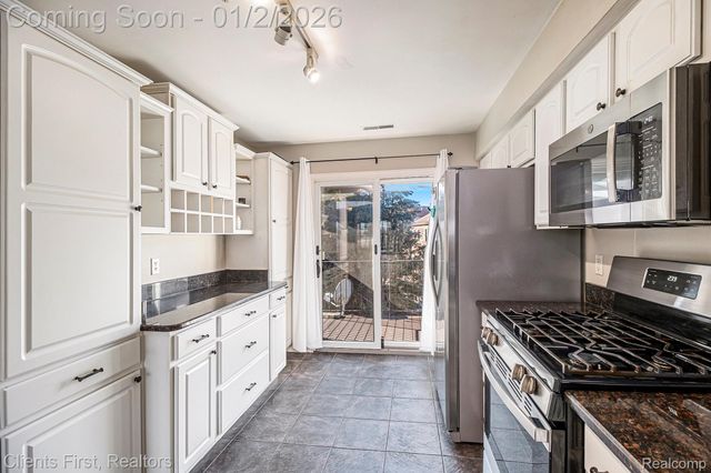 4215 Schaefer Road, Dearborn, MI 48126