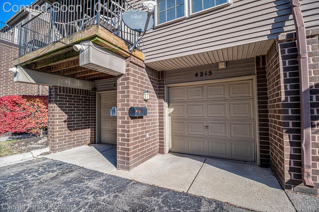 4215 Schaefer Road, Dearborn, MI 48126