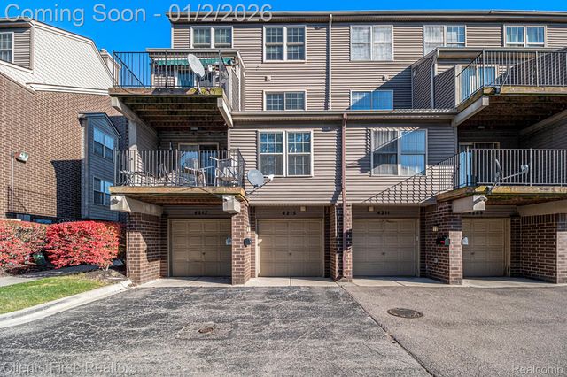 4215 Schaefer Road, Dearborn, MI 48126