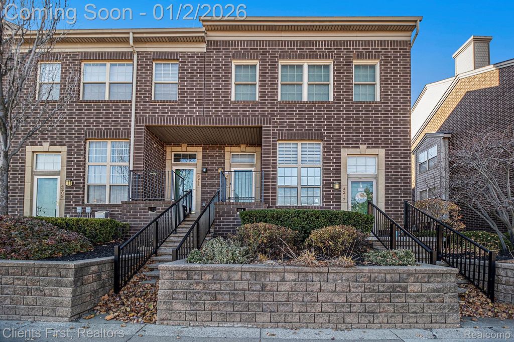 4215 Schaefer Road, Dearborn, MI 48126