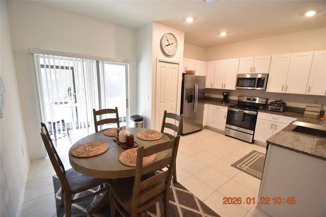 10296 TRUMPET HONEYSUCKLE WAY, San Antonio, FL 33576