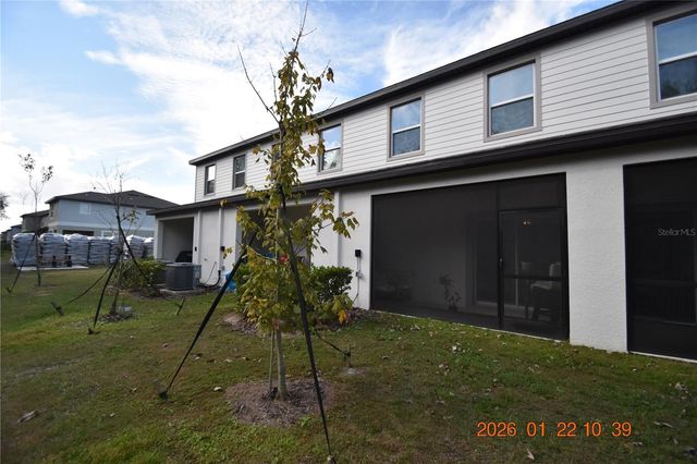 10296 TRUMPET HONEYSUCKLE WAY, San Antonio, FL 33576