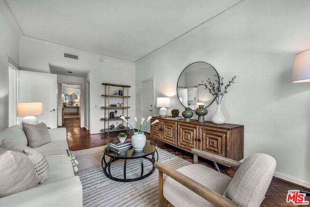 10126 Empyrean Way 102, Los Angeles, CA 90067