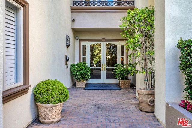 10126 Empyrean Way 102, Los Angeles, CA 90067