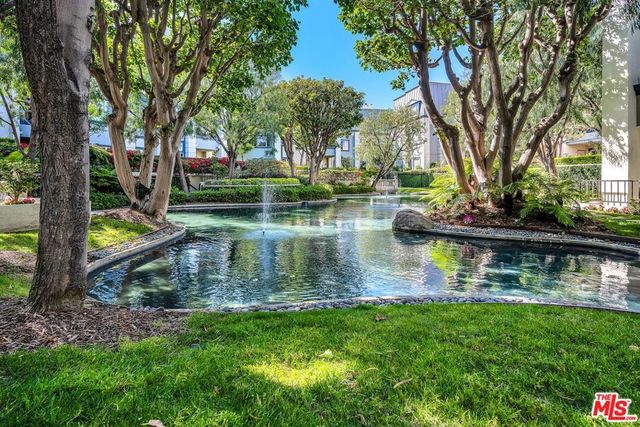 10126 Empyrean Way 102, Los Angeles, CA 90067