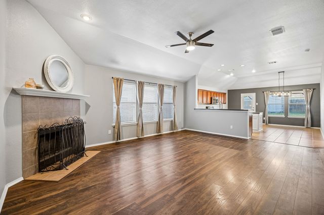 1810 Walnut Way, Anna, TX 75409