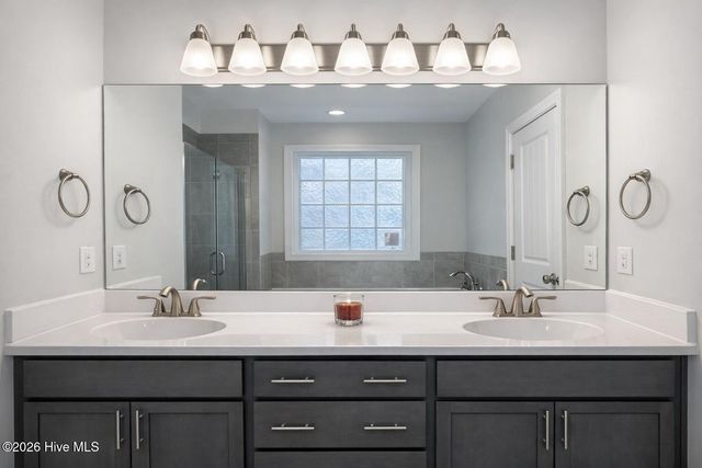 1011 Sailfish Street, New Bern, NC 28562