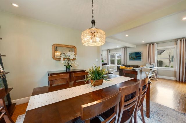 1324 57th St, Sacramento, CA 95819