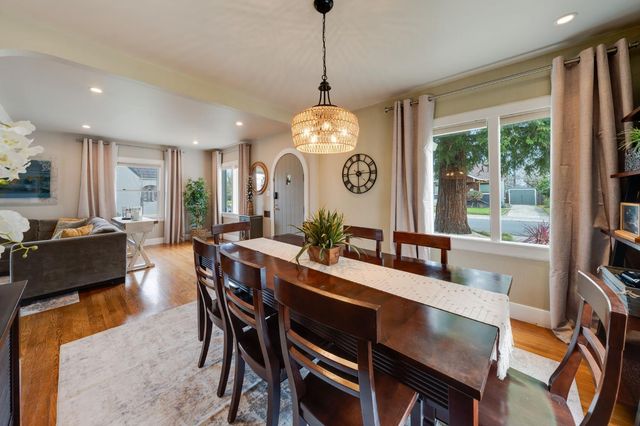 1324 57th St, Sacramento, CA 95819