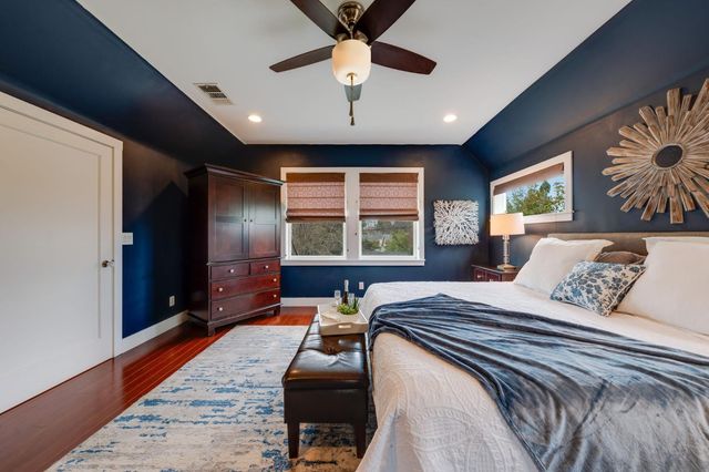 1324 57th St, Sacramento, CA 95819