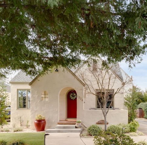 1324 57th St, Sacramento, CA 95819