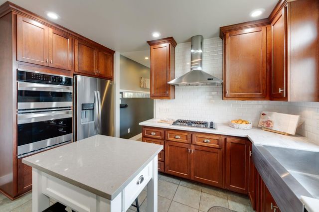 1324 57th St, Sacramento, CA 95819