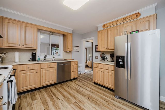 554 Madison Street, Fall River, MA 02720