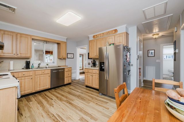 554 Madison Street, Fall River, MA 02720