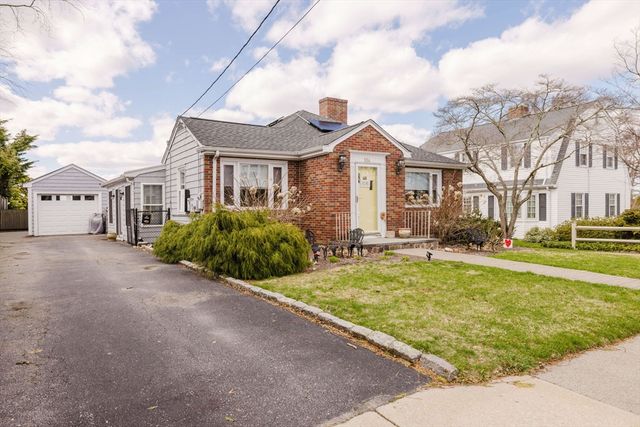 554 Madison Street, Fall River, MA 02720