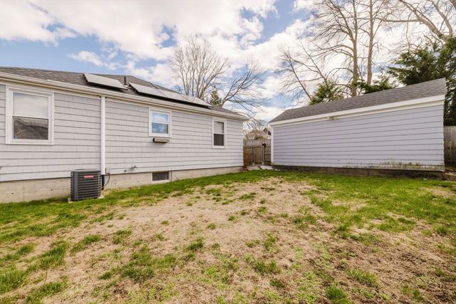 554 Madison Street, Fall River, MA 02720