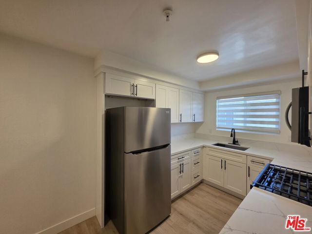 11716 Oxford Avenue 2, Hawthorne, CA 90250