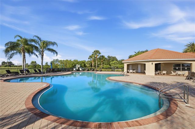 10288 Silver Pond Lane, Lehigh Acres, FL 33936