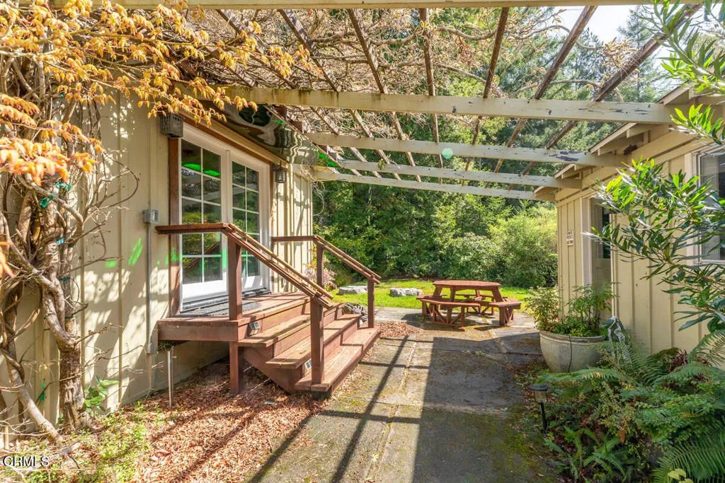 41600 Comptche Ukiah Road, Mendocino, CA 95460