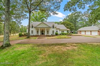 791 Hickory Ridge Drive, Hernando, MS 38632