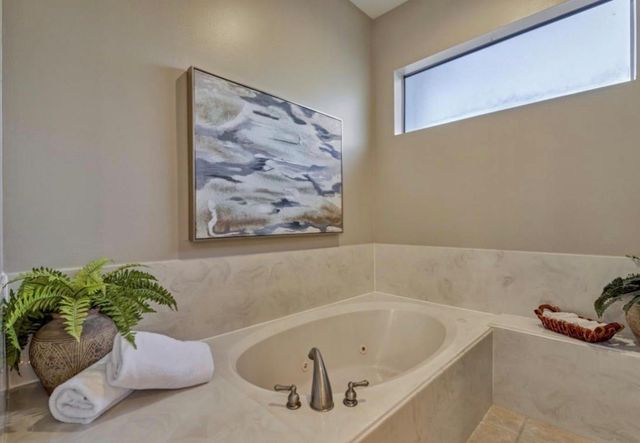 6611 Course View Lane, Spring, TX 77389