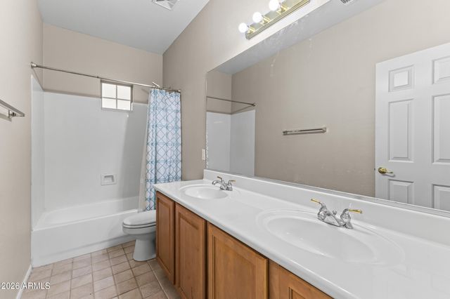 2043 W PERIWINKLE Way, Chandler, AZ 85248