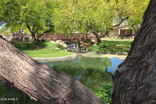 2043 W PERIWINKLE Way, Chandler, AZ 85248