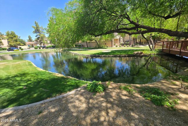 2043 W PERIWINKLE Way, Chandler, AZ 85248