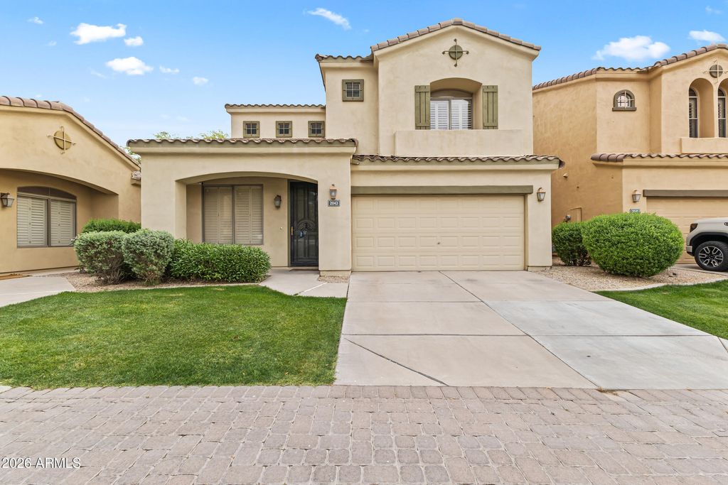 2043 W PERIWINKLE Way, Chandler, AZ 85248