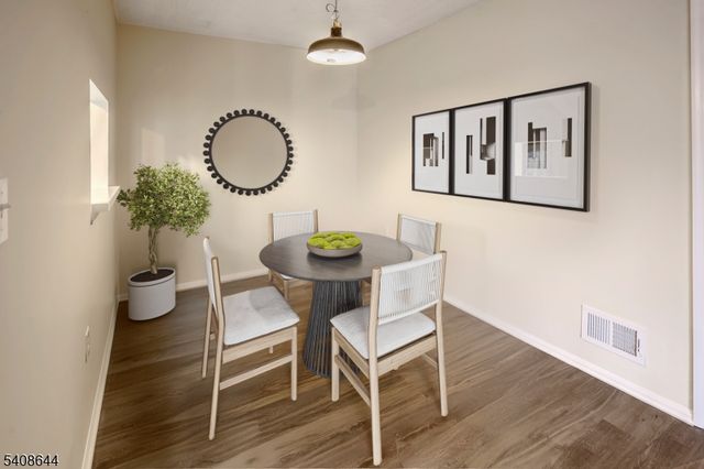 1306 Boxwood Drive, Branchburg Twp., NJ 08876