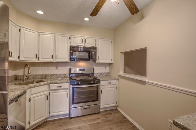 1306 Boxwood Drive, Branchburg Twp., NJ 08876