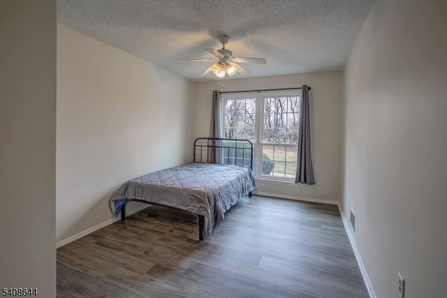 1306 Boxwood Drive, Branchburg Twp., NJ 08876