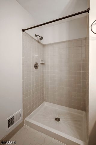 1306 Boxwood Drive, Branchburg Twp., NJ 08876