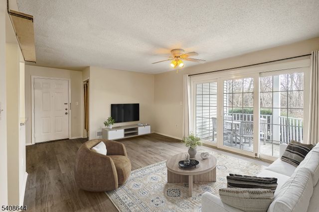 1306 Boxwood Drive, Branchburg Twp., NJ 08876