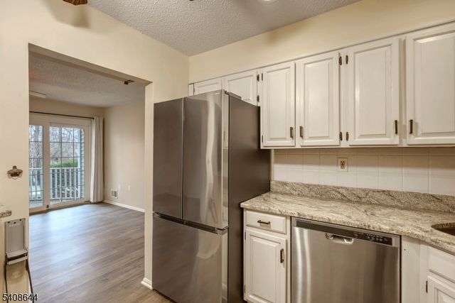 1306 Boxwood Drive, Branchburg Twp., NJ 08876