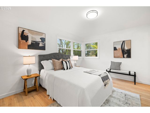 5431 Sw 53RD Ave, Portland, OR 97221