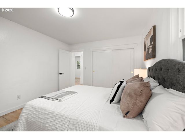 5431 Sw 53RD Ave, Portland, OR 97221