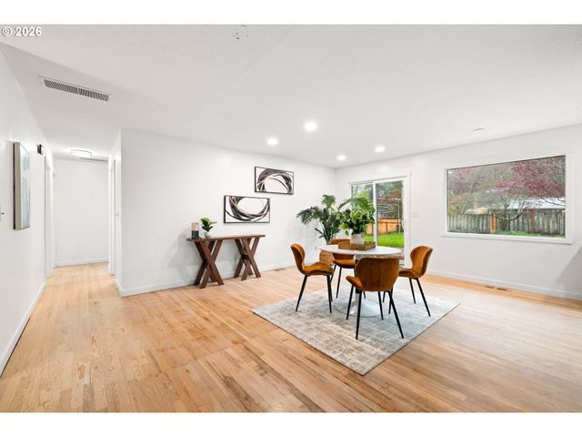 5431 Sw 53RD Ave, Portland, OR 97221